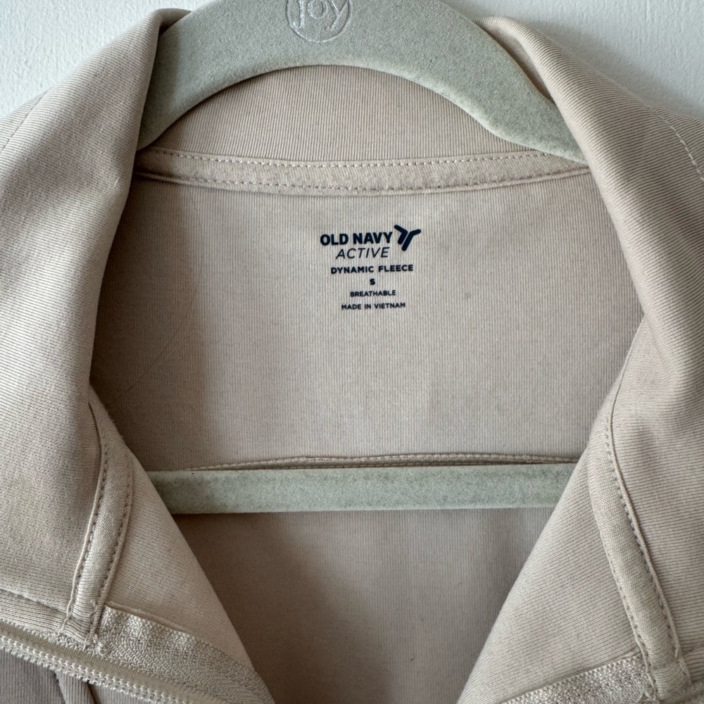 Old Navy Dynamic Fleece Half-zip Sweatshirt - Picture 6 of 8